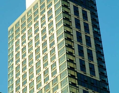 9 West 31st Street - Photo Thumbnail 5