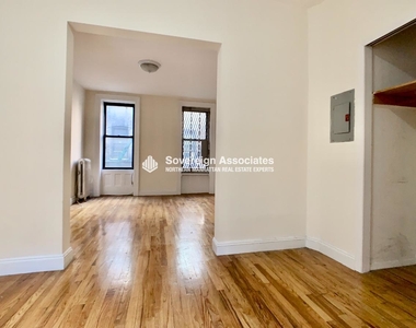 211 West 108th Street - Photo Thumbnail 2