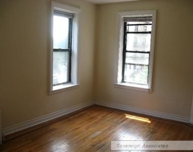 134 Haven Avenue - Photo Thumbnail 2