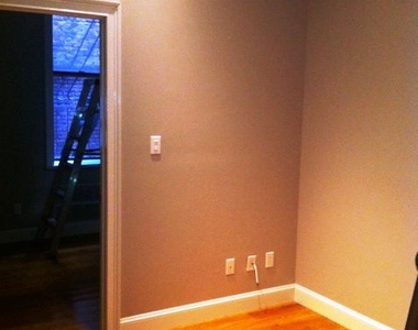 163 Chrystie Street - Photo Thumbnail 4