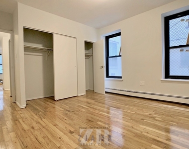 136 Saint Pauls Pl - Photo Thumbnail 1