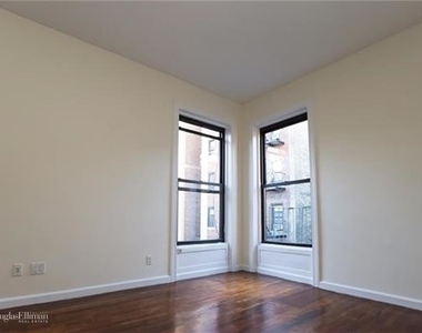 48 West 73rd St - Photo Thumbnail 1