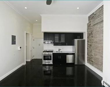 448 West 19th Street - Photo Thumbnail 1