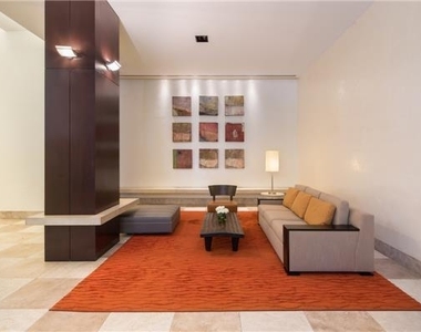 77 West 24th Street - Photo Thumbnail 10