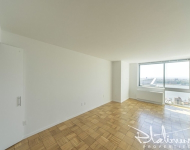 505 West 37th Street - Photo Thumbnail 1