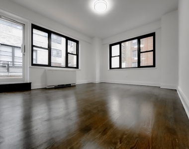 405 East 56th st - Photo Thumbnail 4