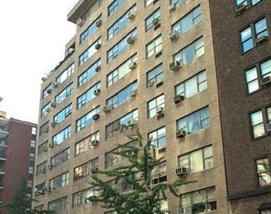 East 55th Street - Photo Thumbnail 13