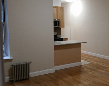 3BR on Saint Nicholas Ave - Photo Thumbnail 3