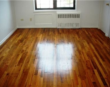 1BR on West 3rd Street - Photo Thumbnail 6