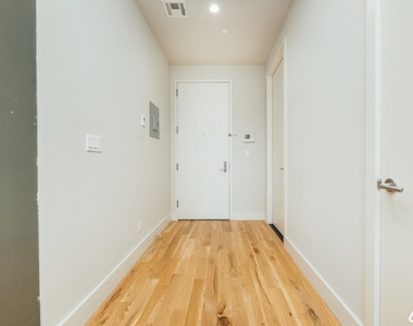 785 Dekalb Ave - Photo Thumbnail 2