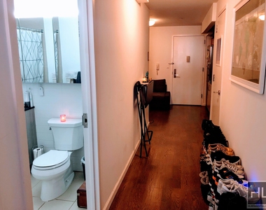 62 Avenue B - Photo Thumbnail 8