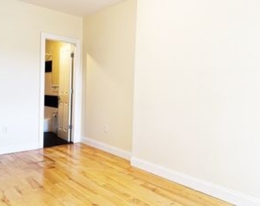 688 Greene Ave, Brooklyn, Ny, 11221 - Photo Thumbnail 6