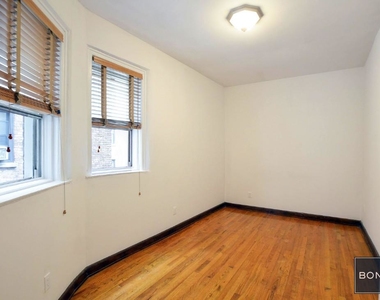 304 West 107 Street - Photo Thumbnail 4