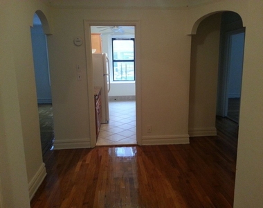 323 E 9th St Brooklyn  - Photo Thumbnail 3