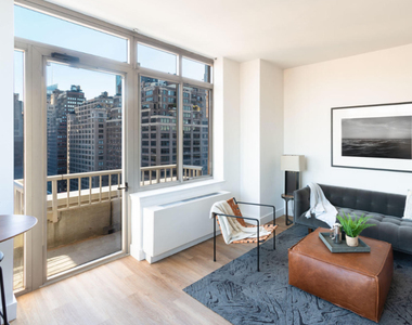 200 West 26th Street - Photo Thumbnail 5