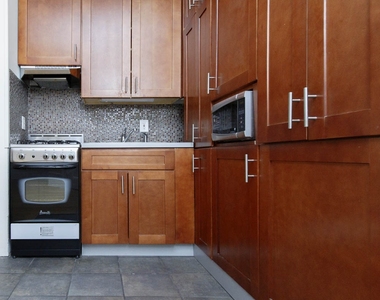 1BR on West 88th Street - Photo Thumbnail 6