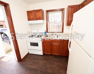 30-26 21st Street - Photo Thumbnail 10