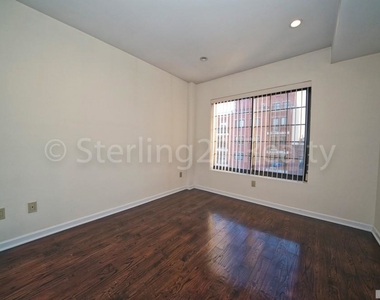 21-29 31st Avenue - Photo Thumbnail 1