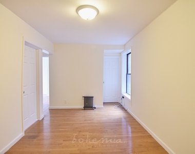 2304 Amsterdam Ave, 6 - Photo Thumbnail 1