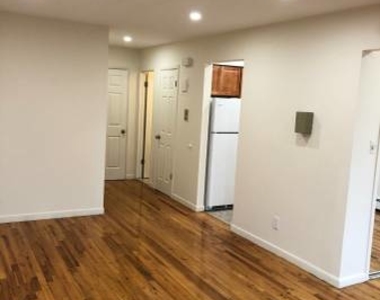 21-21 33rd Avenue, Astoria - Photo Thumbnail 6