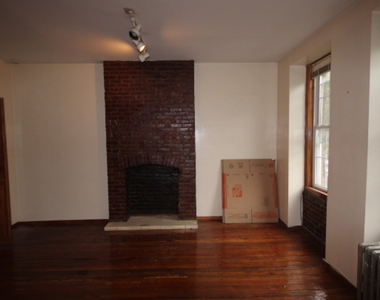 38 Nostrand Ave - Photo Thumbnail 7