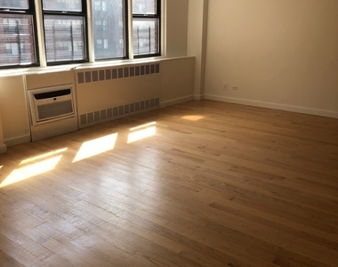 2 Months Free!! NO FEE!!  2 Bed, 2 Bath on the UES Ea 70'S - Photo Thumbnail 0