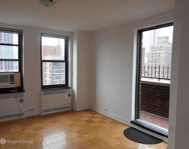 108 East 38th St - Photo Thumbnail 1