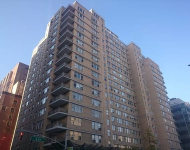 245 East 19th Street, #15c - Photo Thumbnail 6