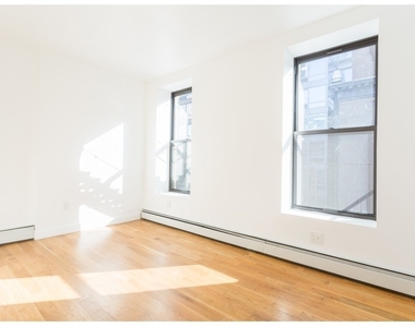 457 West 17th - Photo Thumbnail 2