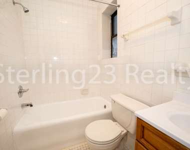 21-47 27th st - Photo Thumbnail 6