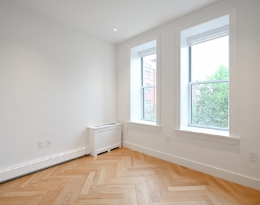 76 St James Pl #2b - Photo Thumbnail 7