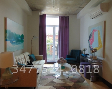 340 Evergreen Ave - Photo Thumbnail 6