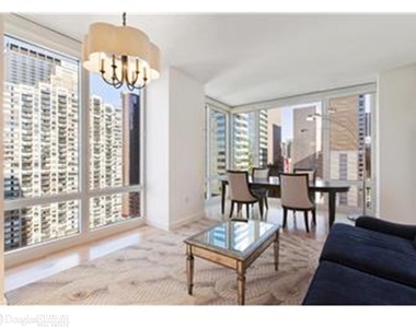 247 West 46th St - Photo Thumbnail 2