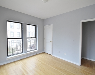 3612 Broadway - Photo Thumbnail 5