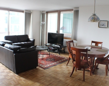 235 East 40th Street, Apt. 20b - Photo Thumbnail 2