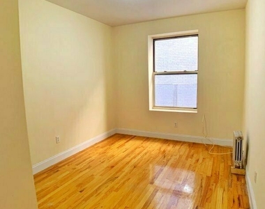 82 Wadsworth Avenue #31 - Photo Thumbnail 2