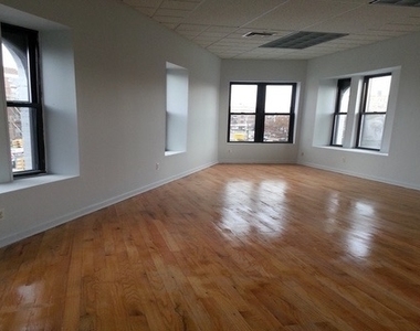 1300 Flatbush Avenue - Photo Thumbnail 2