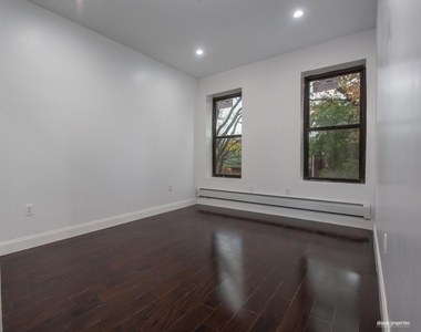 1094 Flatbush Ave - Photo Thumbnail 4