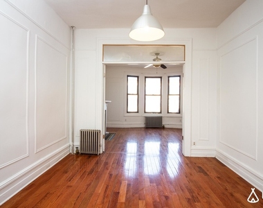 620 Park Pl - Photo Thumbnail 8