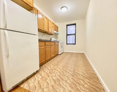 621 Lefferts Avenue - Photo Thumbnail 1