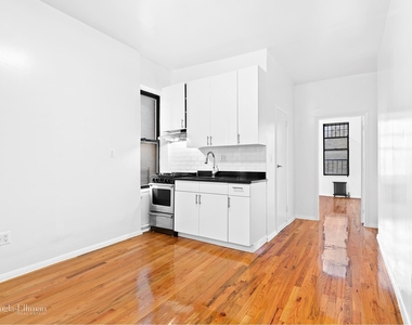 206 Rivington St - Photo Thumbnail 0