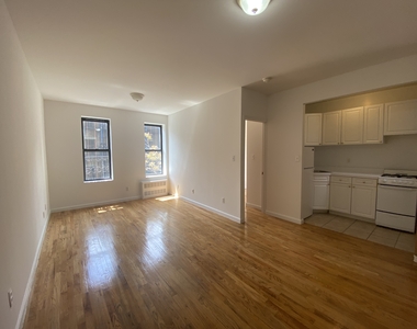 417 East 65 Street 22 - Photo Thumbnail 0