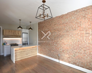 1043 Bedford Avenue - Photo Thumbnail 2