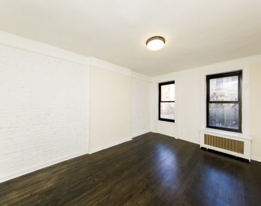 340 East 81st Street - Photo Thumbnail 0