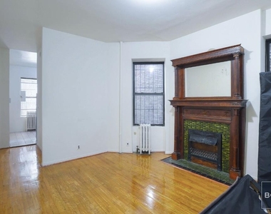 215 West 106th Street - Photo Thumbnail 1