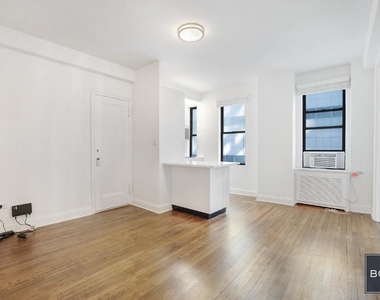 140 East 46th Street - Photo Thumbnail 1