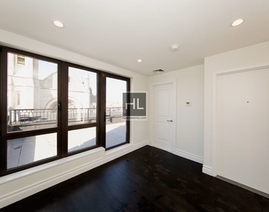 123a 7th Avenue - Photo Thumbnail 4