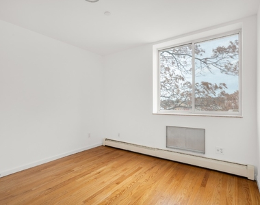 145 Kenilworth Place  - Photo Thumbnail 1