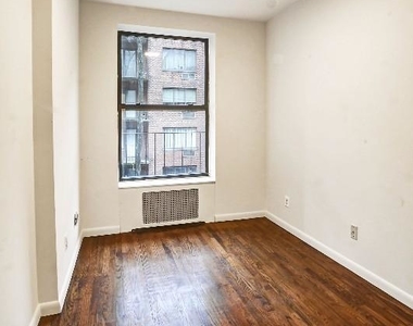 216 East 85 - Photo Thumbnail 4