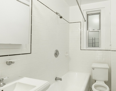 117 West 13th Street - Photo Thumbnail 5